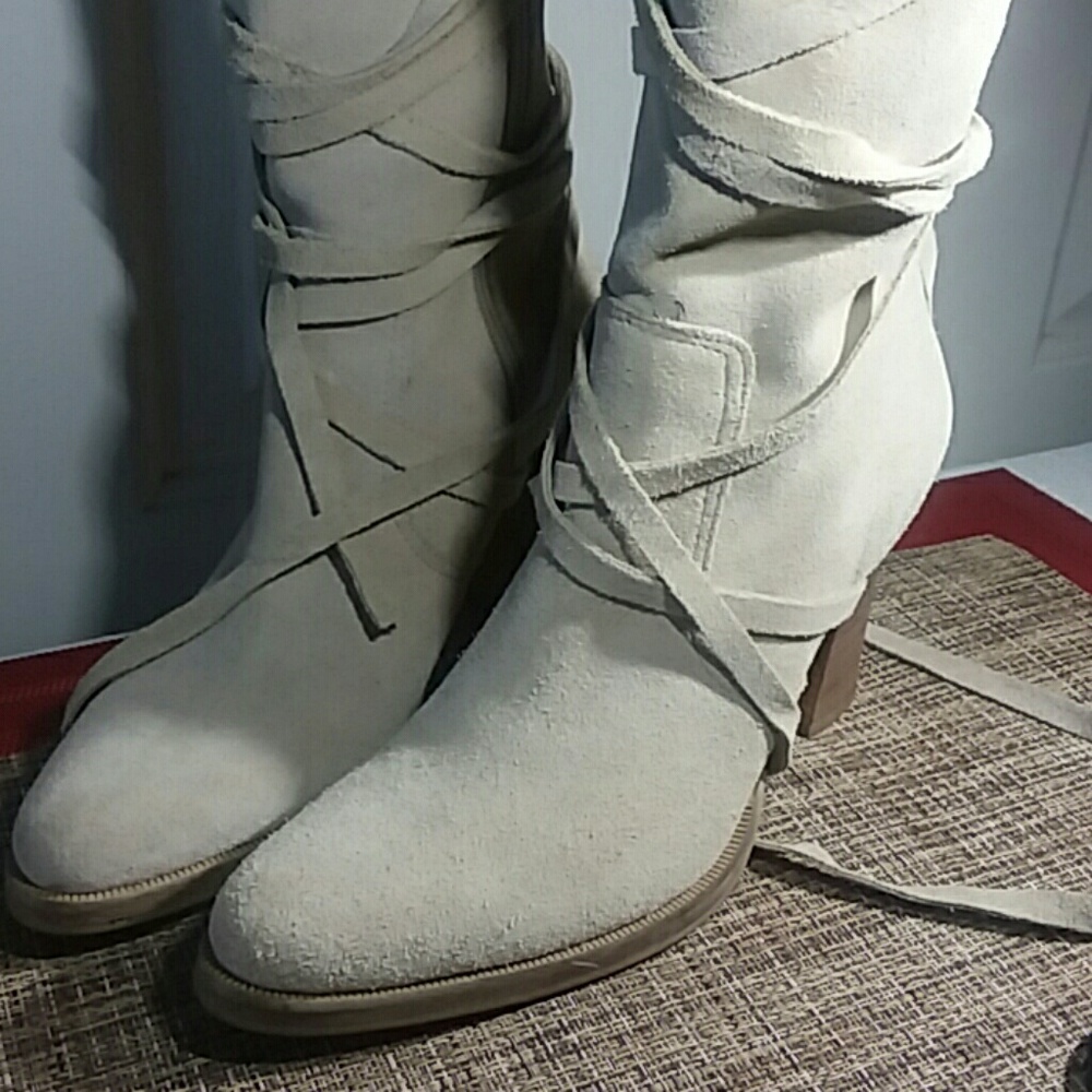 Candie's Suede Boots
